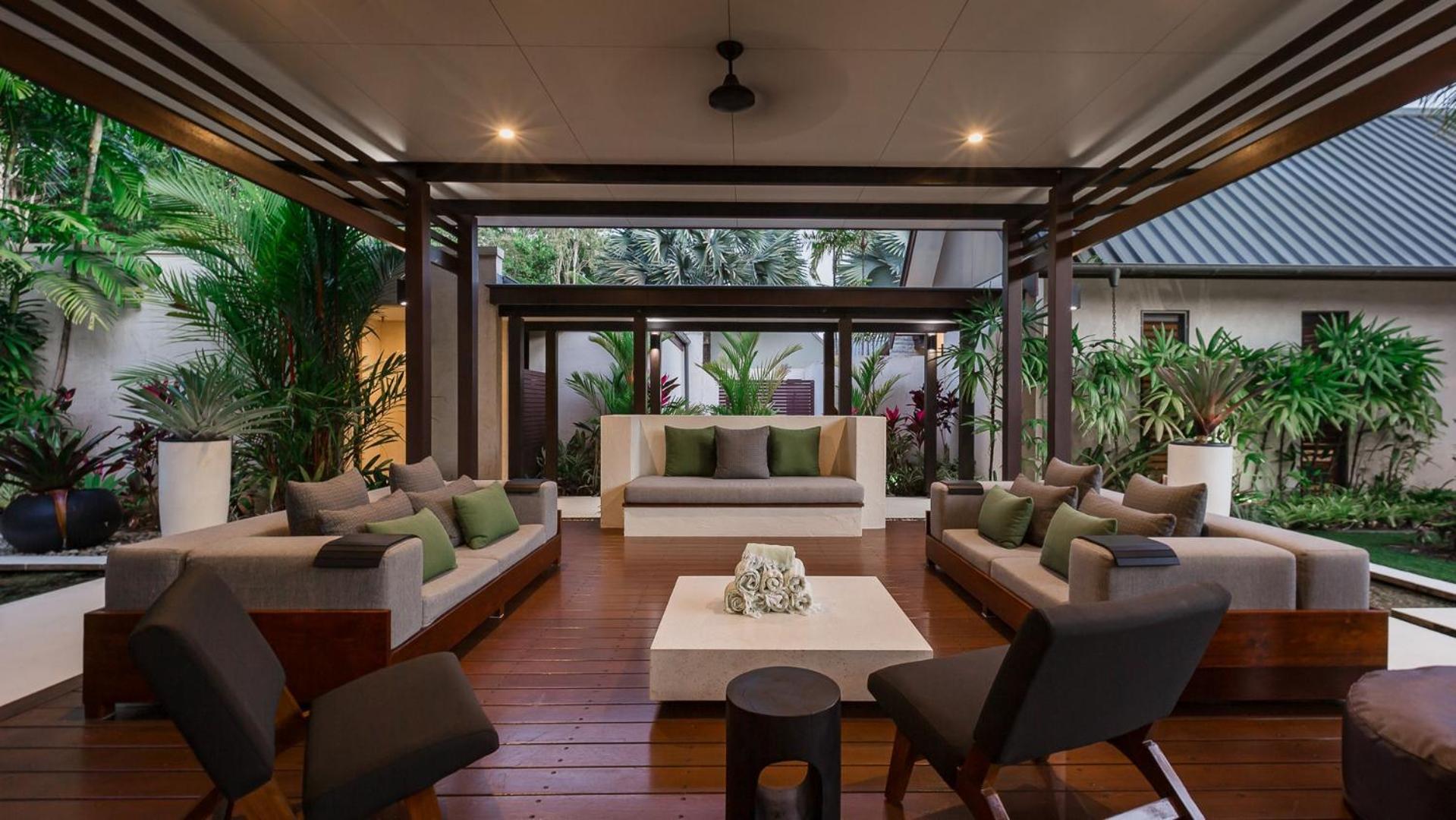 Niramaya Villas And Spa Port Douglas Exteriör bild