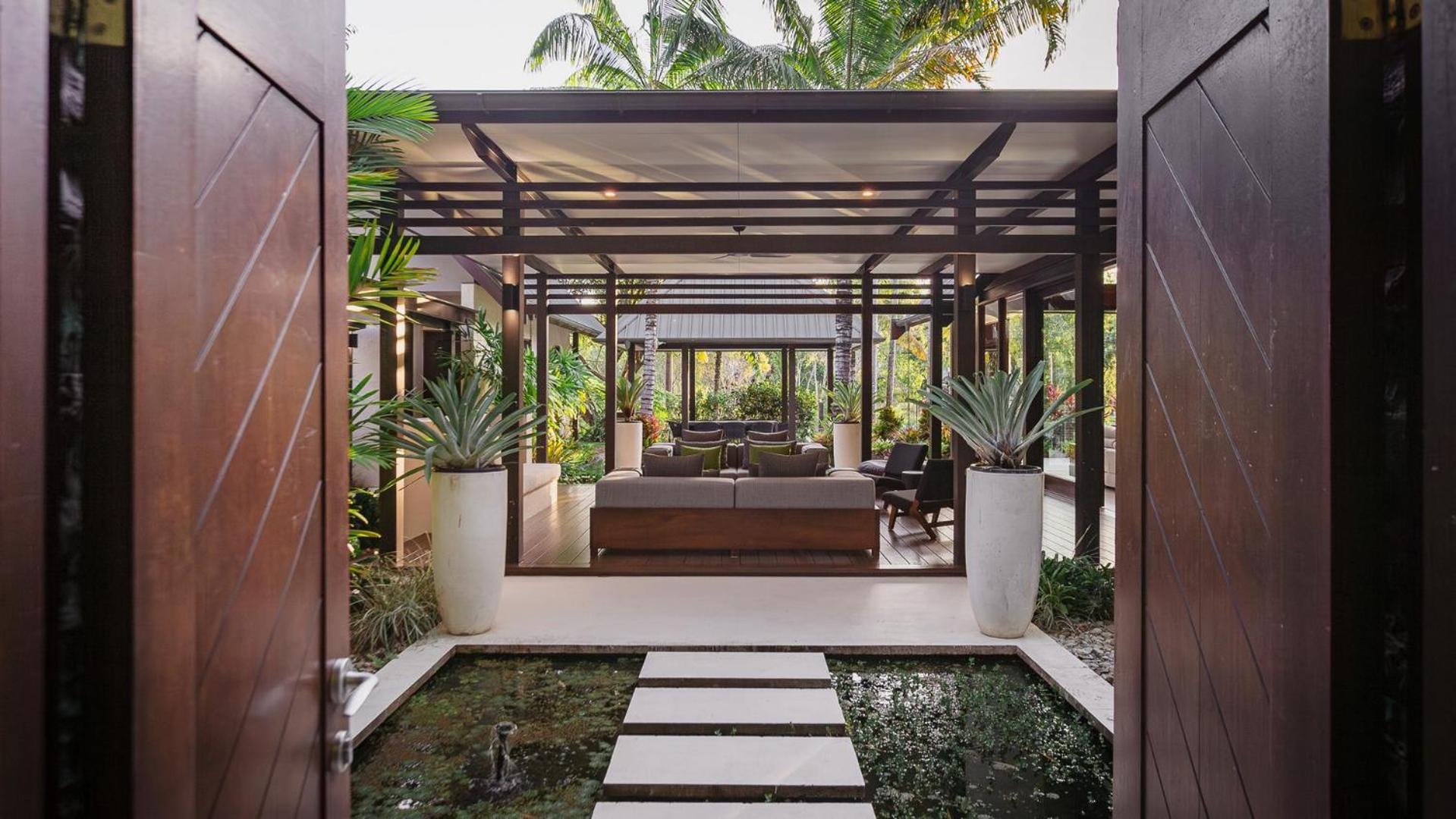 Niramaya Villas And Spa Port Douglas Exteriör bild