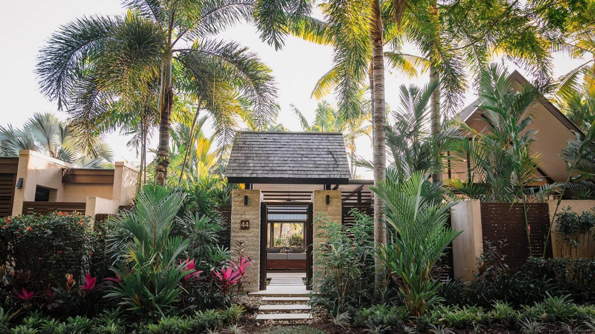 Niramaya Villas And Spa Port Douglas Exteriör bild