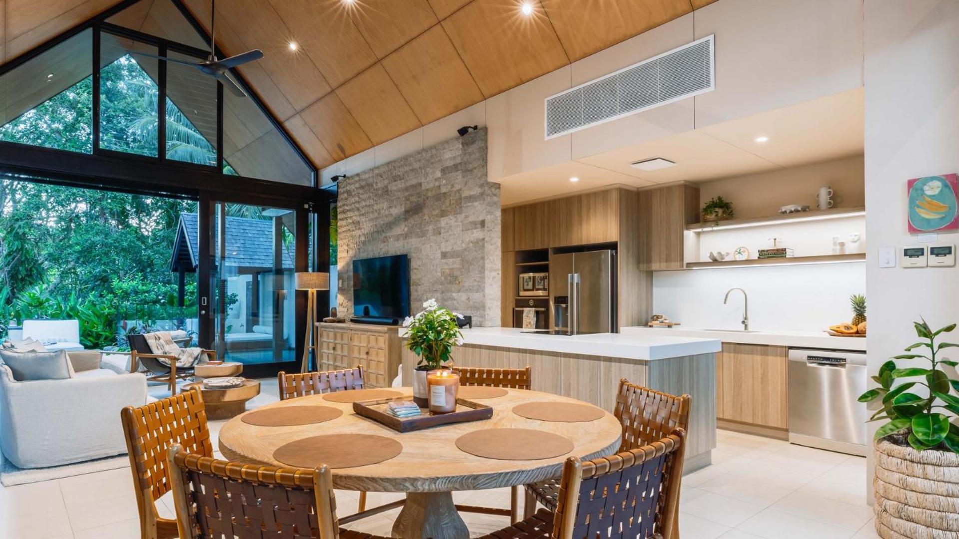 Niramaya Villas And Spa Port Douglas Exteriör bild