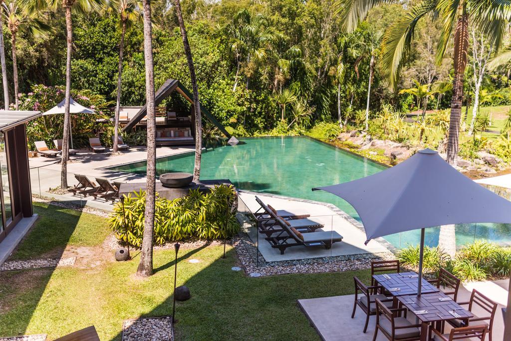 Niramaya Villas And Spa Port Douglas Exteriör bild